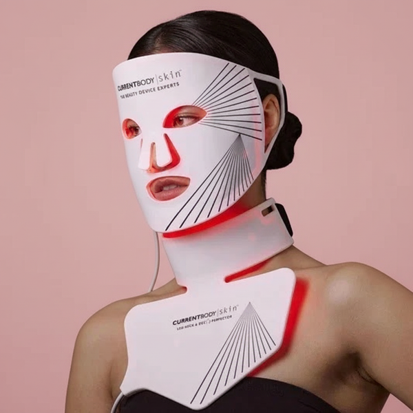 The Complete Kit for Face, Neck and Chest